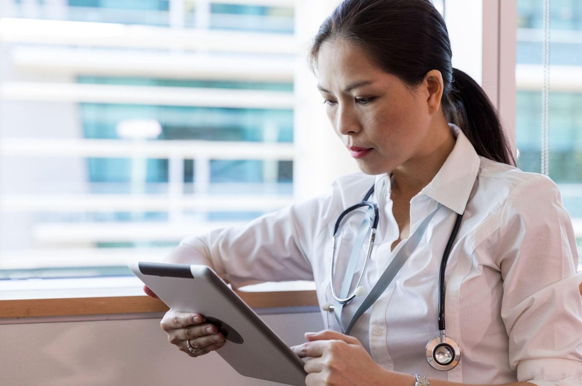Nearly 95% of women physicians sacrifice personal time for work