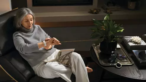 Fitbit’s new algorithm for identifying signs of atrial fibrillation (AFib) has been cleared by the FDA. The photoplethysmography (PPG) algorithm was designed to passively evaluate a user’s heart rhythm while they are still or sleeping.