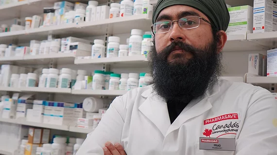 pharmacist druggist